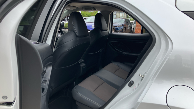 Toyota Yaris Cross 1.5 Hybrid Excel 5dr CVT Hybrid Estate